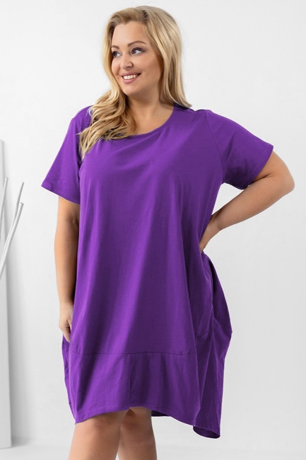 MEGA oversize sukienka plus size w kolorze jagodowym z przeszyciami dłuższy tył Rima