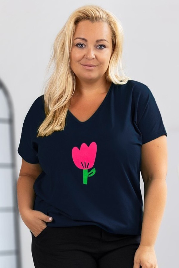 T-shirt damski plus size w kolorze granatowym dekolt w serek V-neck tulipan TULIP