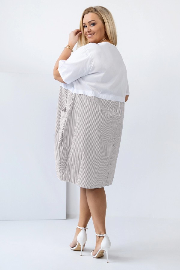 MEGA oversize sukienka plus size z naszyjnikiem beżowe paseczki kieszenie VELA 2