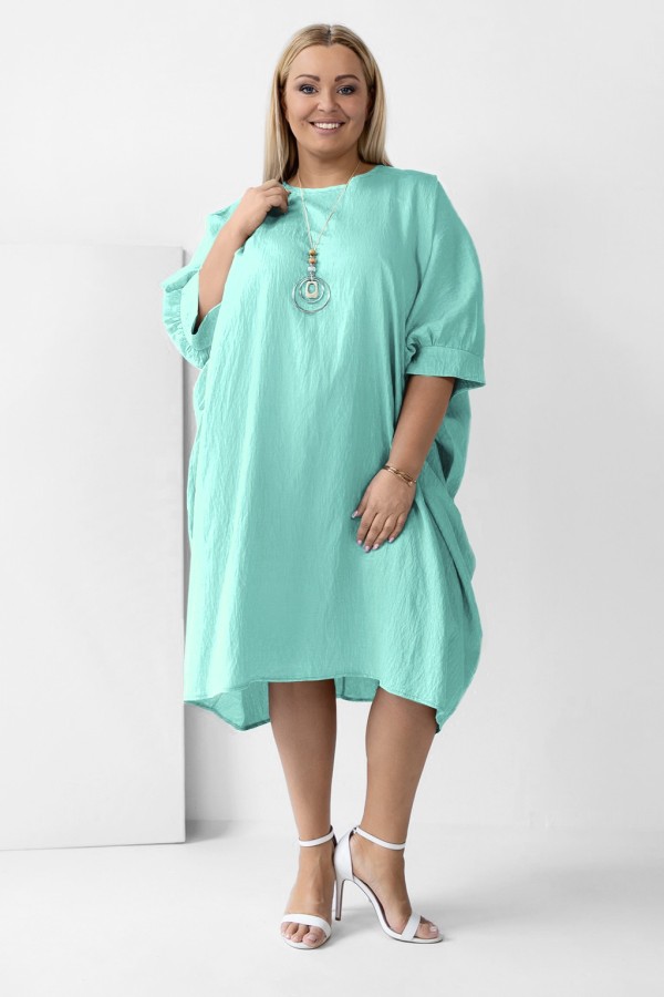 MEGA oversize sukienka plus size w kolorze miętowym z naszyjnikiem ABISON 1