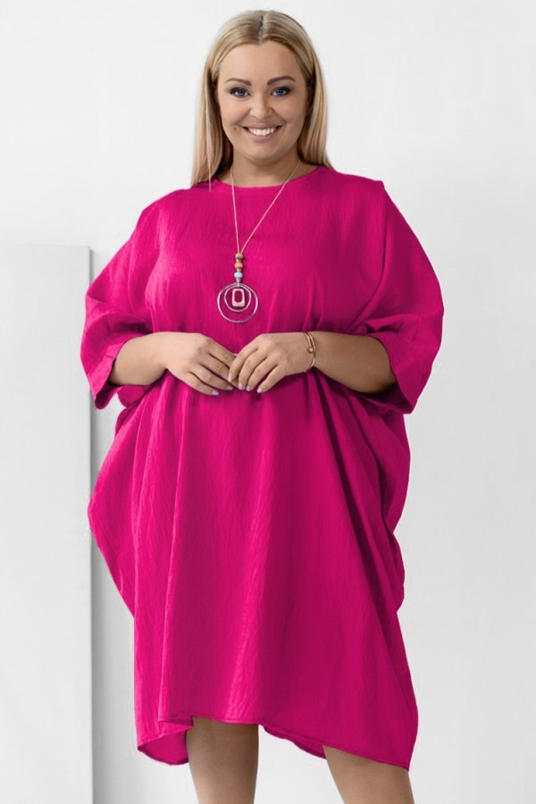 MEGA oversize sukienka plus size w kolorze fuksji z naszyjnikiem ABISON 2