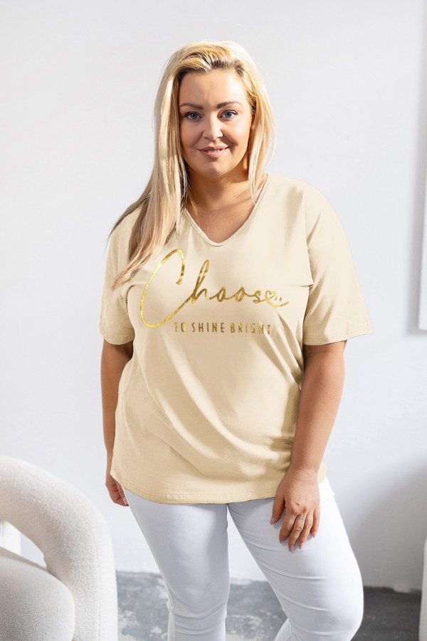 Bluzka damska T-shirt plus size w kolorze jasnobeżowym złoty napis Choose to shine bright 1