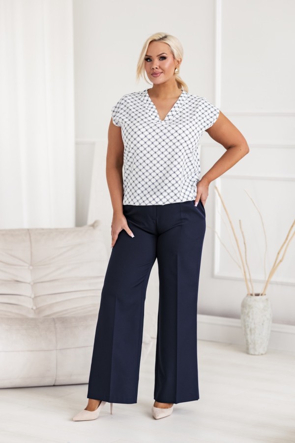 Elegancka bluzka koszulowa plus size romby kwiatki dekolt V-neck MARKO 1