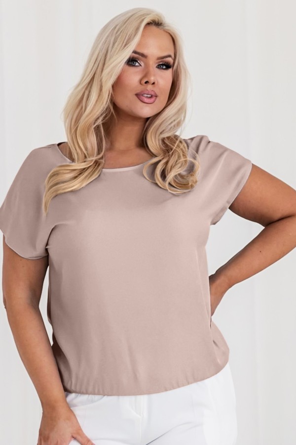 Elegancka bluzka damska plus size w kolorze mocha latte z gumką VIOLETTA 2