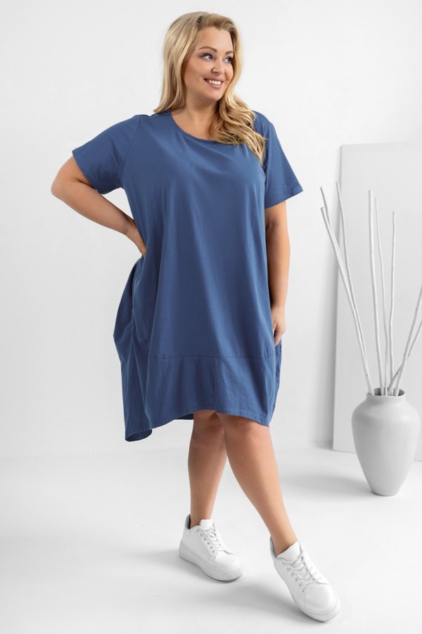 MEGA oversize sukienka plus size w kolorze denim z przeszyciami dłuższy tył Rima 1
