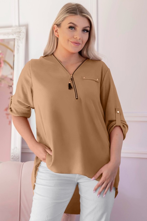 Elegancka bluzka koszula w kolorze jasnego brązu dekolt zamek ZIP secret 2