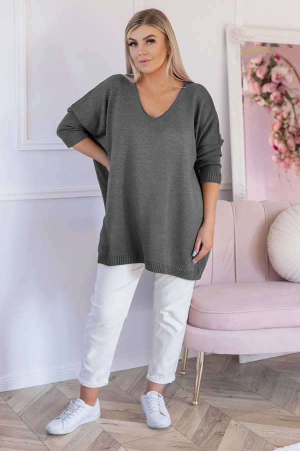 MEGA oversize sweter damski w kolorze grafitowym dekolt V DAFNE 1